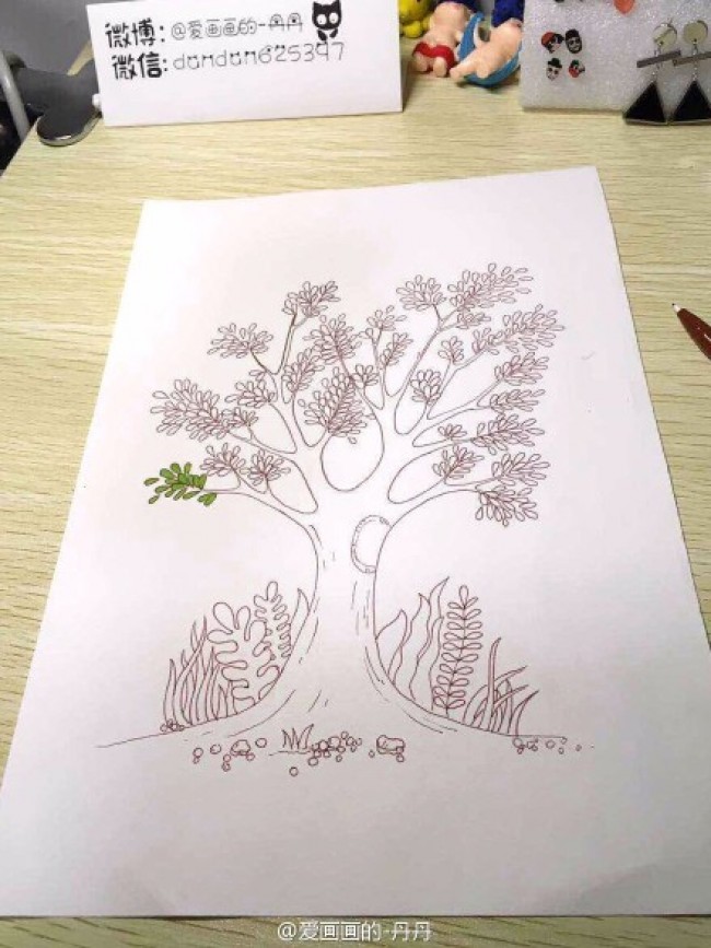 用马克笔简单的画一棵树手绘教程图片 马克笔怎么画树 树的画法