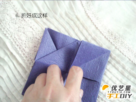 美丽的爱心花球手工diy 美丽的折纸花球diy手工教程_www.youyix.com